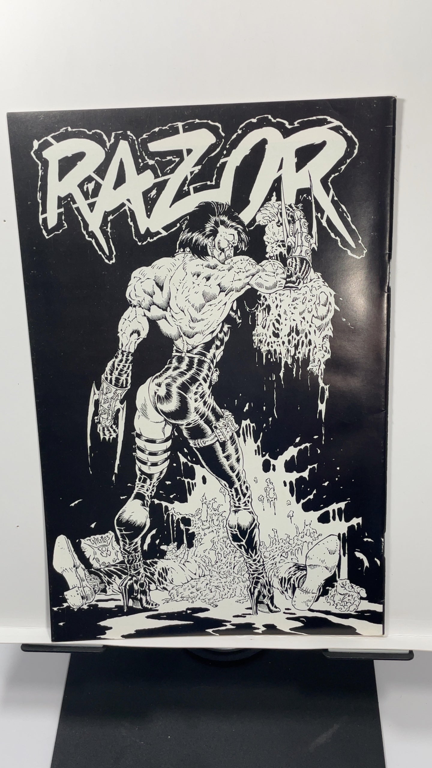 Razor Annual #1 London Night Studios Comic 1995 — photo 2