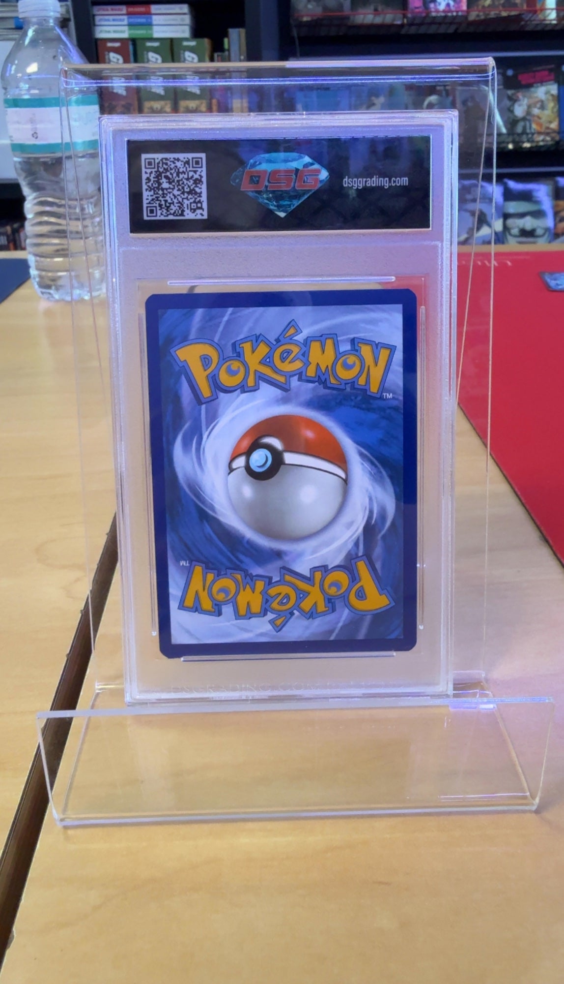 Pokemon Smeargle #137/195 Reverse Holo Silver Tempest DSG 9 Graded — photo 2