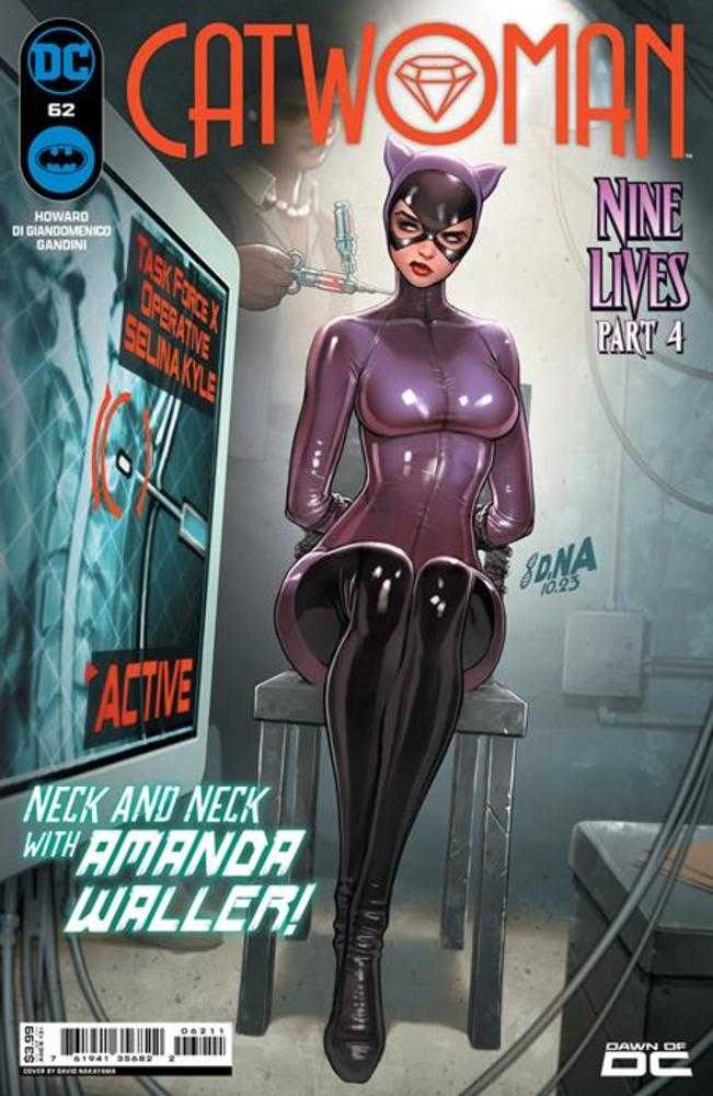 Catwoman #62 Portada A David Nakayama