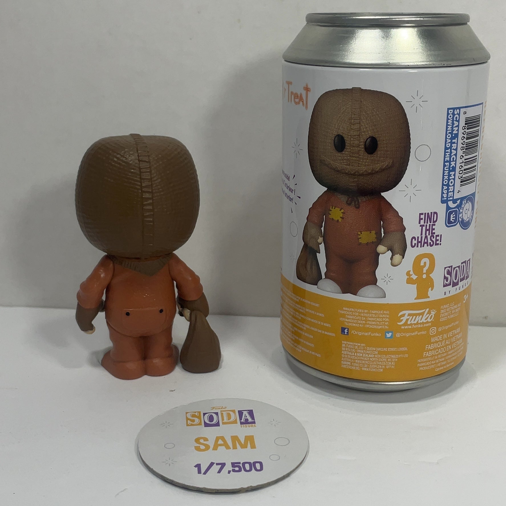 Funko Vinyl Soda Sam Trick 'r Treat Figure with Collector Disc — photo 2