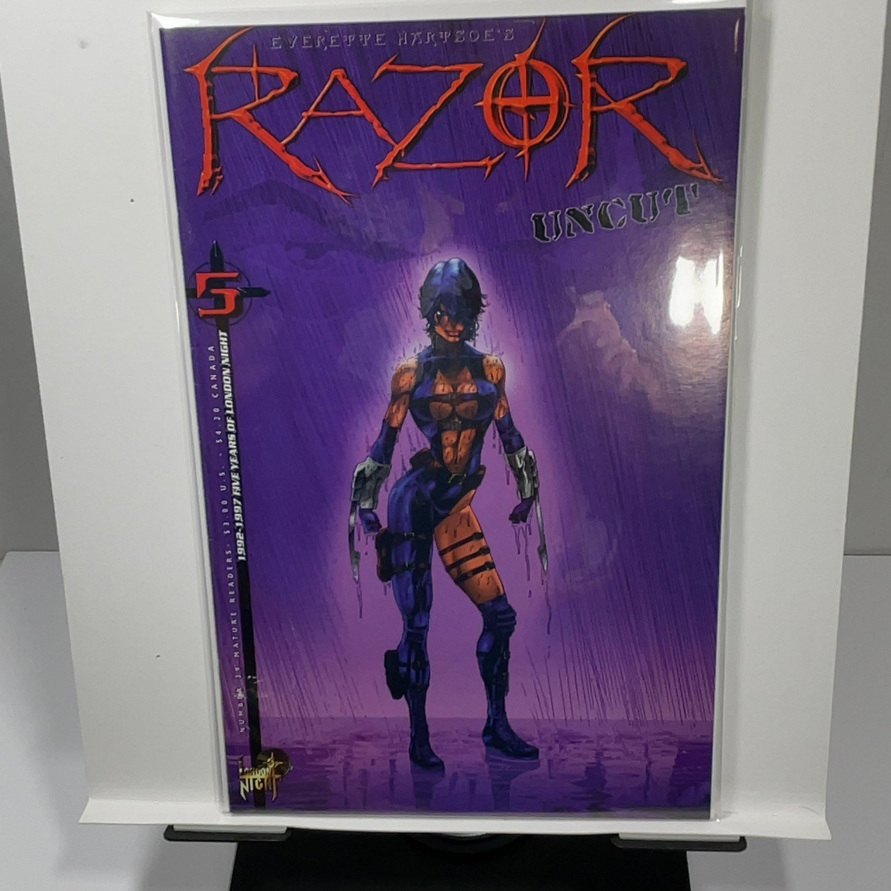 Razor Uncut #36-40 Comic Lot London Night Comics — photo 4