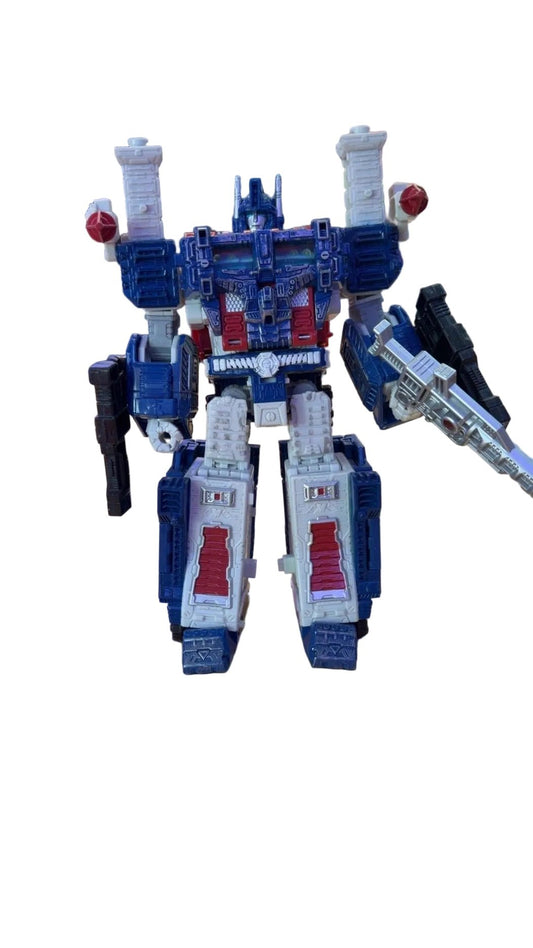 Transformers Ultra Magnus WFC-S13 Siege War For Cybertron Leader Class 2018
